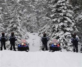 Kaybolan 13 kayakçıya ulaşıldı