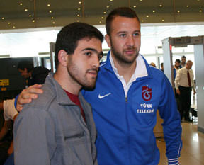 Giray Kaçar Hindistan'a gitti!