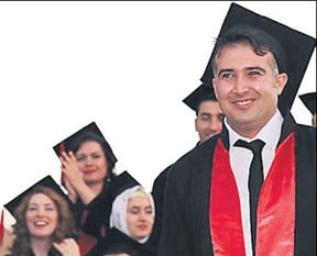 Doktor kalbine yenildi