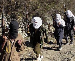 Pakistan'da 7 polis kaçırıldı