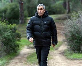 Şükrü Saracoğlu ya da Türk Telekom Arena'yı istiyoruz