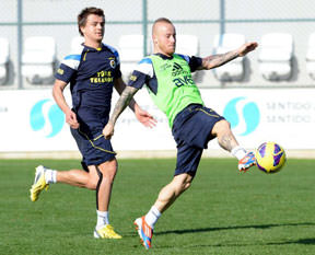 Stoch ödül törenine gidiyor