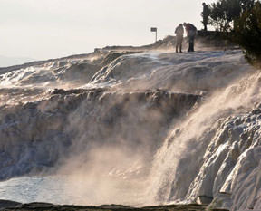Çalı altı traverten