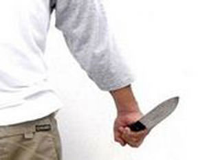 Öğretmeni bıçakladı