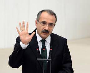 127 bin öğretmen açığı var