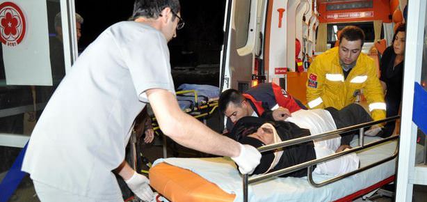 Yolcu otobüsü devrildi: 15 yaralı