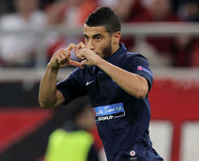 Belhanda imzaya kaldı