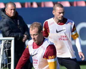 Sneijder ilk antremanında
