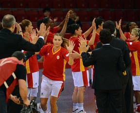 G.Saray ve Fenerbahçe Avrupa’da tam yol ileri