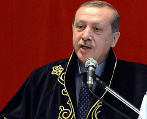 "Irkçılığın antitezi ırkçılık olamaz"