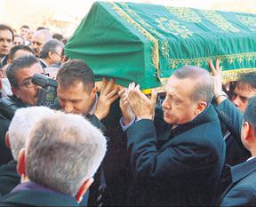 Dayıya gözyaşlı veda