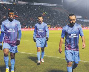 Fırtına acı Çek'ti