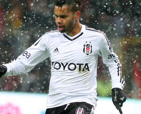 Beşiktaş’ta Dentinho 1 ay yok