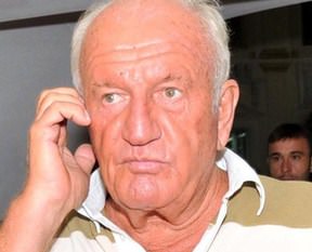 "Aykut bu işi yapamıyor"
