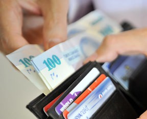 Bankada parası olanlar dikkat