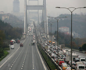 Pazartesi günü zil çalıyor