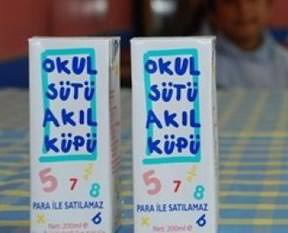 Okul sütleri dağıtılıyor