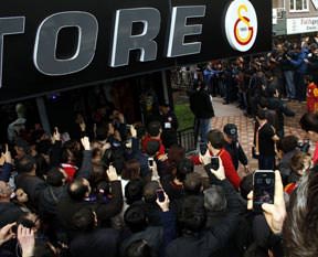 GS store ürünlerine müthiş talep var