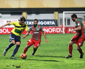 Karşıyaka Buca'yı Caner'le devirdi