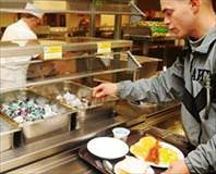 Rus askere ’açık büfe’