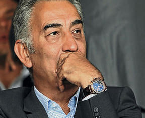 Aziz Yıldırım dostum Aysal'la tanışıyorum