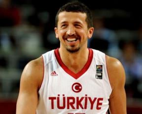 Hido'ya 20 maç ceza