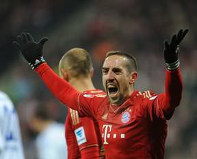 Soyunma odasında Ribery'ye saldırdı...