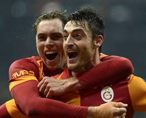 Dany ve Riera antrenmana çıktı!