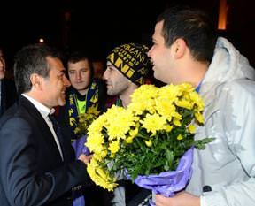 Kanarya'ya buz şoku!