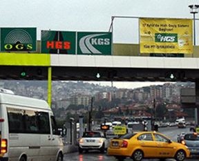 Köprü ve otoyollar para bastı