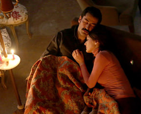 Karadayı romantizmin zirvesinde