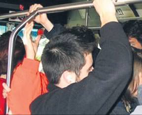 Metrobüs tacizine 7 yıl hapis istendi