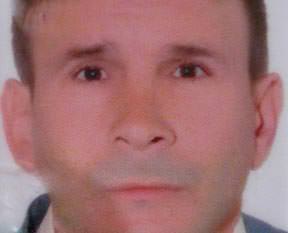 Döverek öldürdüler