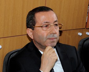 Garipoğlu'na yakalama kararı