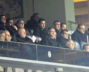Çelik: Kale arkası daha zevkli