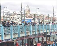 Galata Köprüsü’nde cinayet