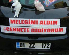 Kahkaha garantili düğün arabası sözleri