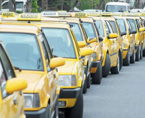 Taksiler artık toplu taşıma aracı değil