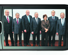 İlk yerli akıllı telefon geliyor