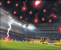 Fener yönetimi’nden paraşütçülere dava