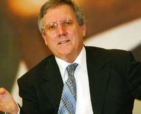 Aziz Yıldırım isyan etti