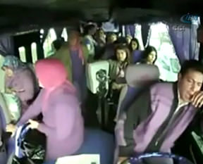 Yolcular arızayı yanlış anlayınca