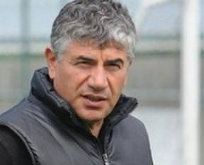 Giray Bulak istifa etti