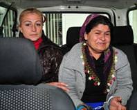 Kızını taciz eden kocasını öldürdü