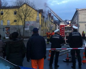 Türklerin yaşadığı binada yangın: 8 ölü