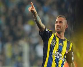 Meireles golü attı dövmeyi gösterdi