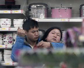 Çin'de bıçaklı dehşet!