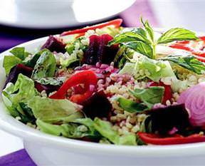 Pancarlı Bulgur Salatası