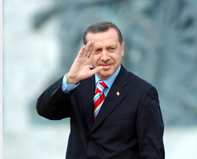 Başbakan Erdoğan'dan 'Geçmiş olsun' telefonu