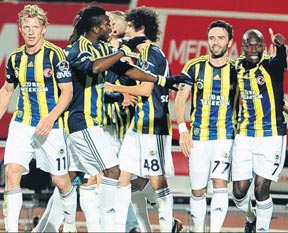 Fener’in 100’ü ligde de güldü